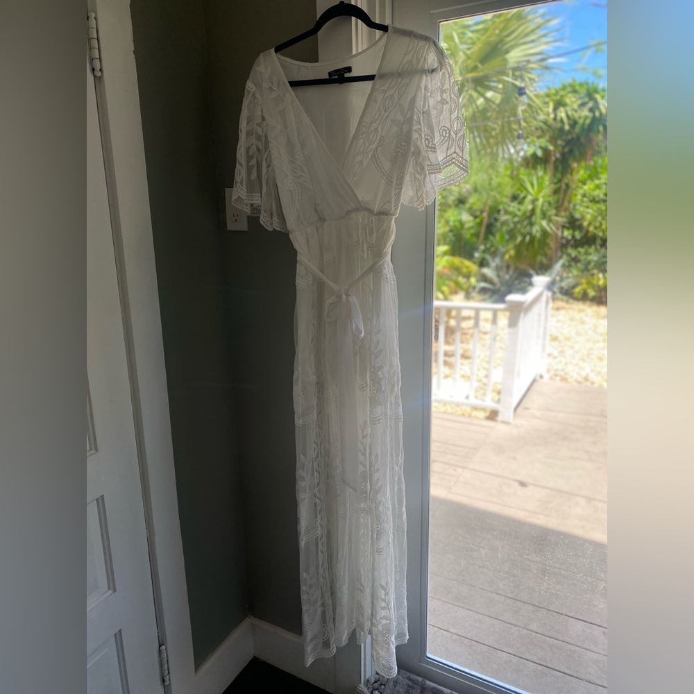 White Lace Maxi Dress with Sleeves and Slit